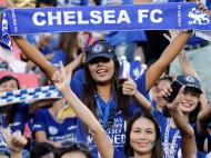 Loucura na Tailândia por Chelsea e Mourinho [EPA]