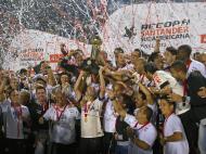 Corinthians vence Supertaça sul-americana (epa)