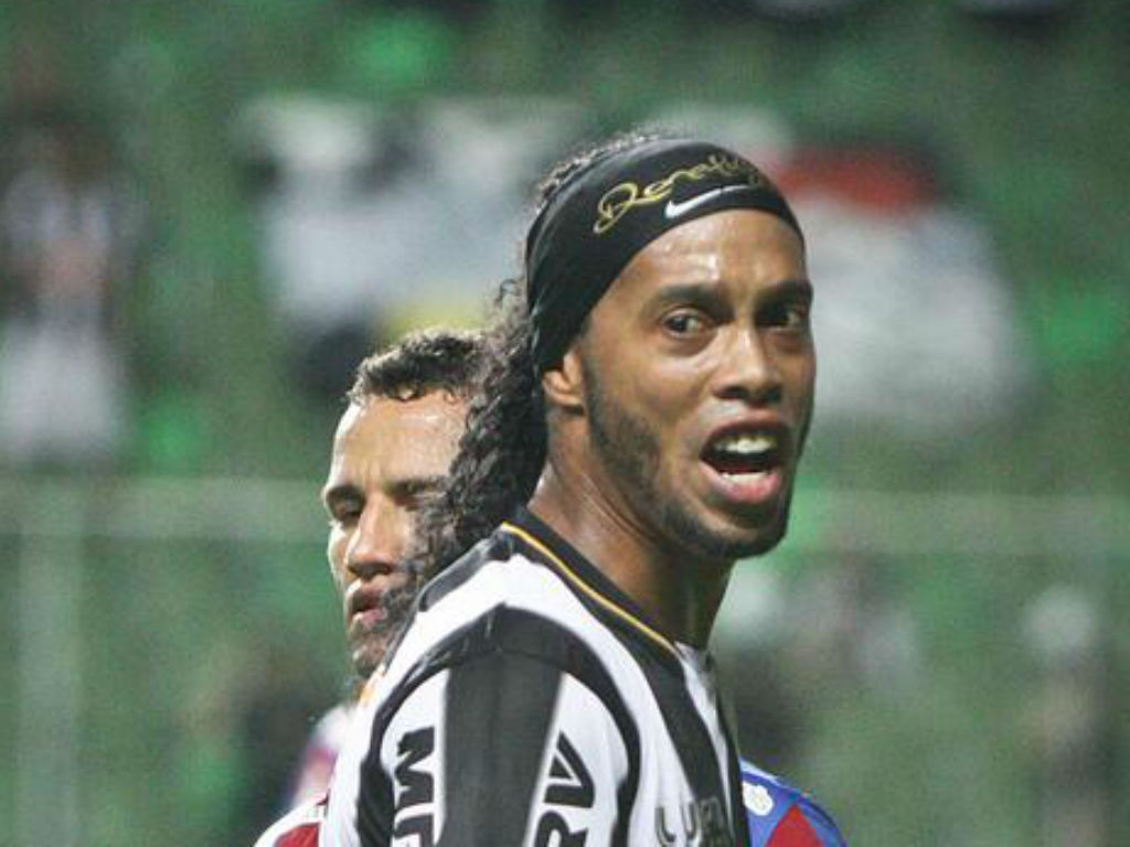 Ronaldinho look