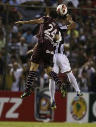 Lanus vence Libertad na meia-final da Taça Sul-Americana (Reuters)
