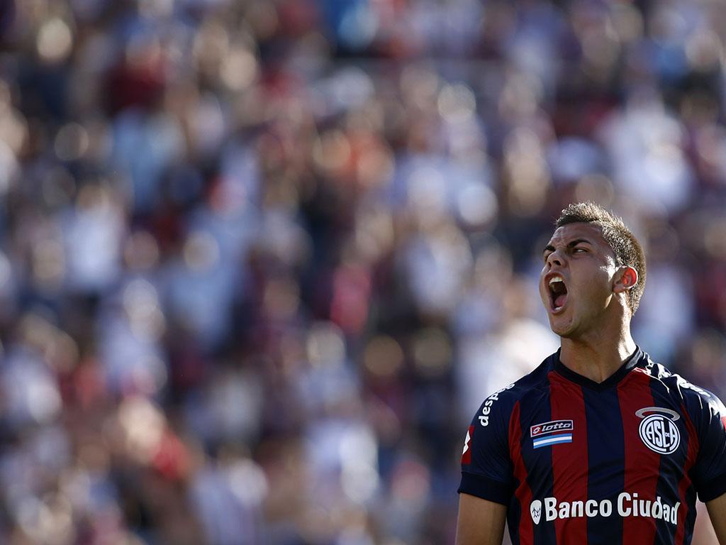 San Lorenzo adia decisão do título na Argentina (Reuters)