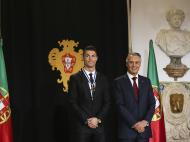 Cristiano Ronaldo condecorado por Cavaco Silva