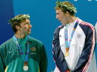 Michael Phelps e Ian Thorpe em Atenas 2004 (REUTERS)