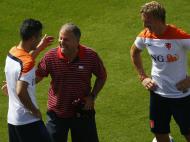 Zico visita seleção da Holanda (Reuters)