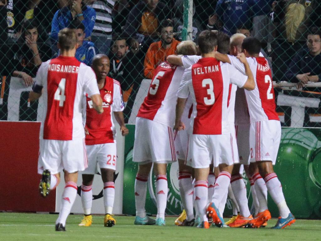 APOEL vs. Ajax (Lusa)
