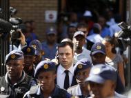 Pistorius: quarto dia à espera da sentença (Reuters)