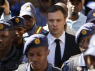 Pistorius: quarto dia à espera da sentença (Reuters)