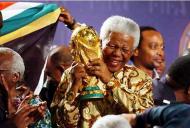 Mandela festeja Mundial na África do Sul