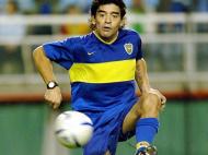 Diego Maradona regressa aos relvados