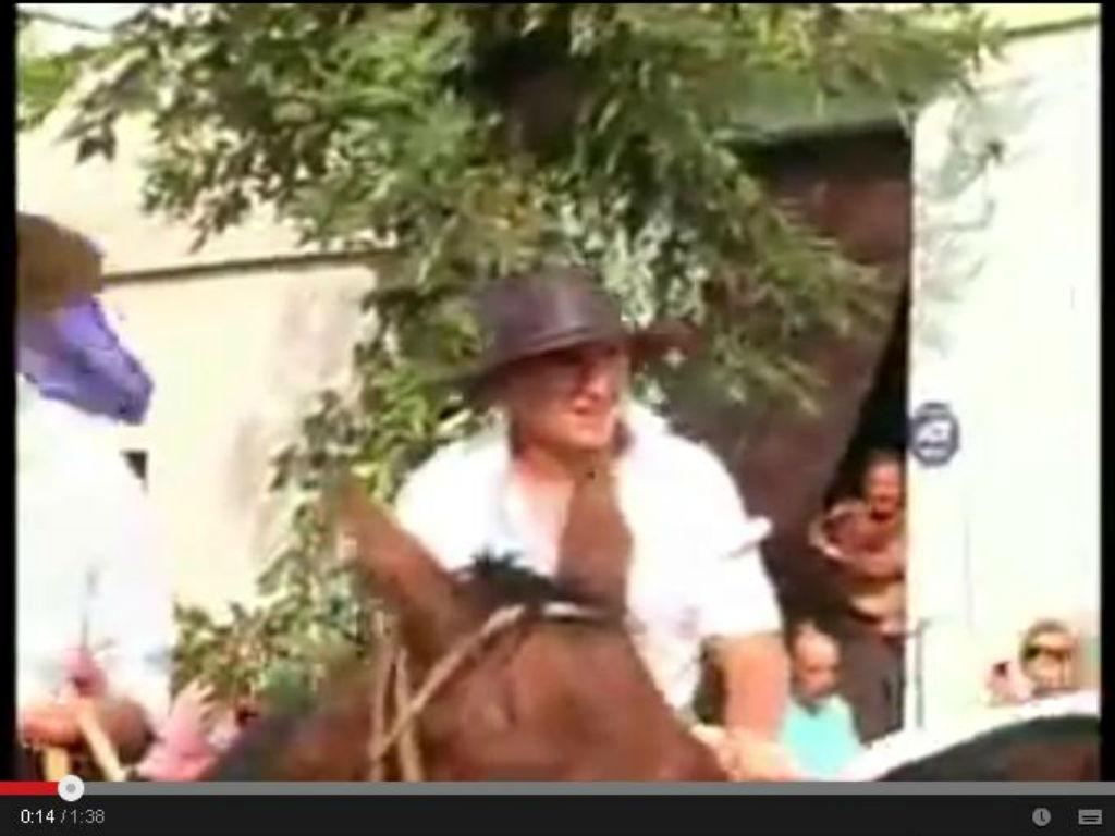 Cristian Rodriguez andou a cavalo