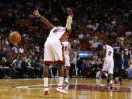 Os 61 pontos de Lebron James contra os Charlotte Bobcats (Reuters)