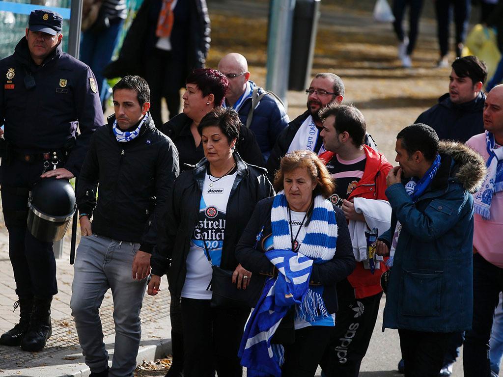 Adeptos do Deportivo (Reuters/Susana Vera)