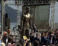 Cristiano Ronaldo inaugurou a própria estátua
