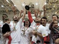 Benfica vence Taça de Voleibol