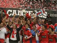 Benfica campeão 2009/10 (Reuters)