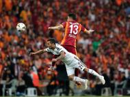 Galatasaray-Besiktas (EPA)