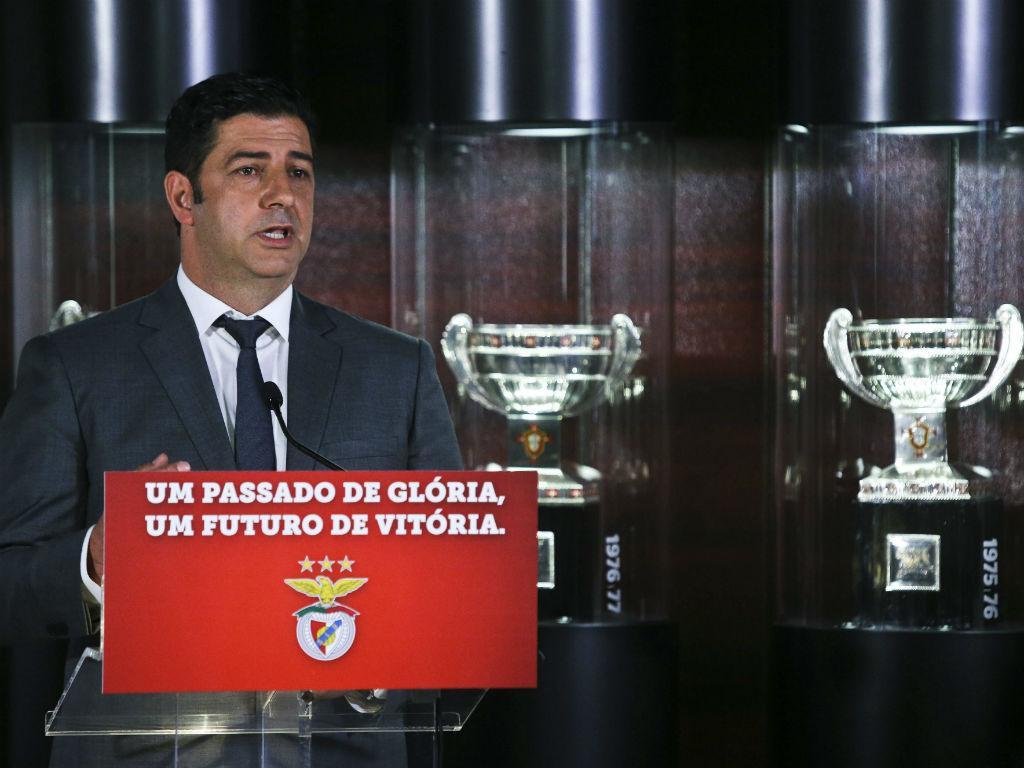 Rui Vitória apresentado no Benfica