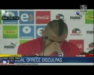 Aturo Vidal chorou em conferência de imprensa