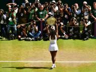 Wimbledon: Serena vence Muguruza na final (Lusa)