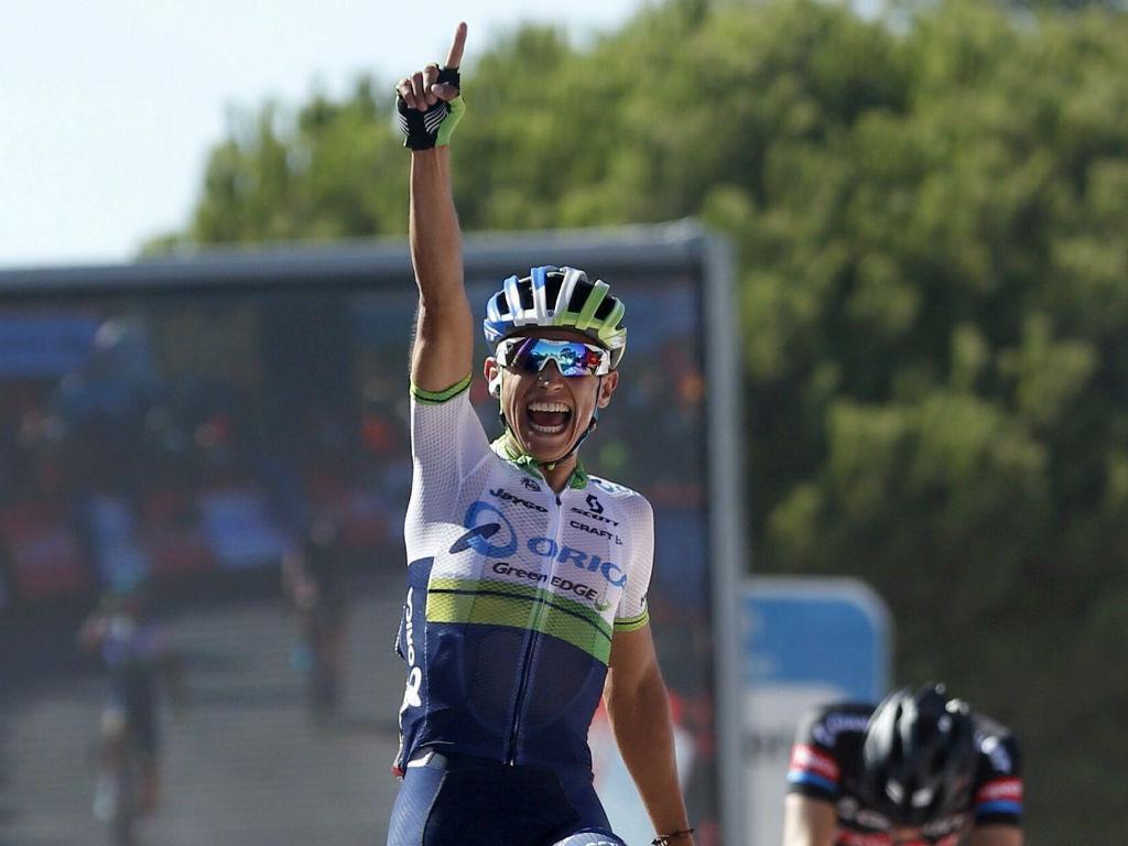 Johan Esteban Chaves vence 2ª etapa da Vuelta (Javier Lizon/EPA)
