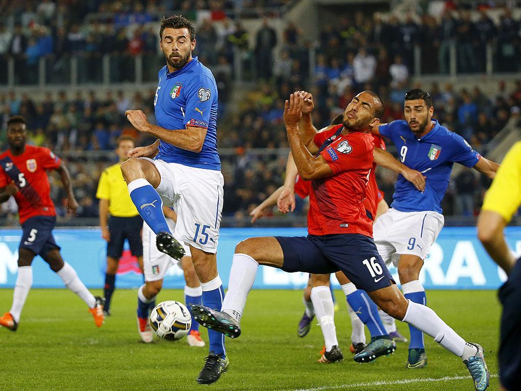 Itália vs Noruega (REUTERS)