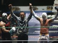 Lewis Hamilton em combate de wrestling