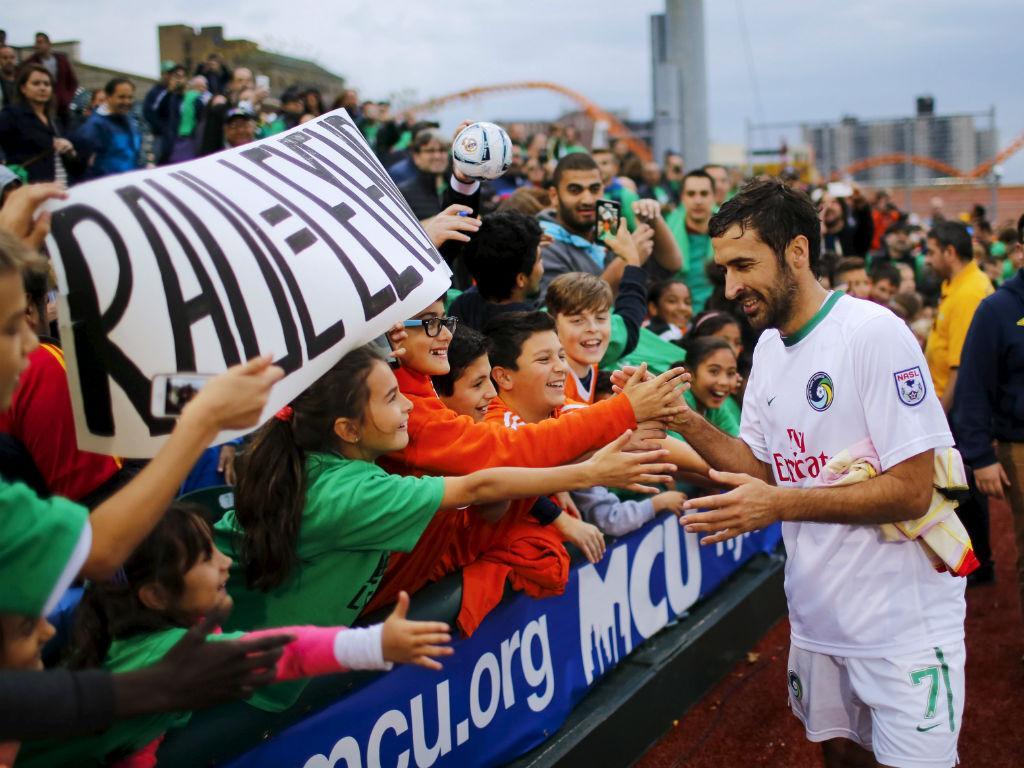 O último jogo de Raul (Reuters)