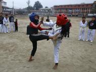 Aulas de Taekwondo no Nepal (Foto: Lusa)