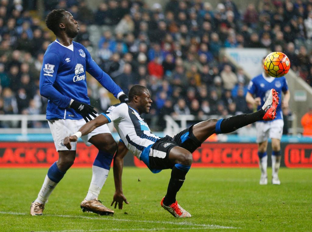 Newcastle-Everton (Reuters)