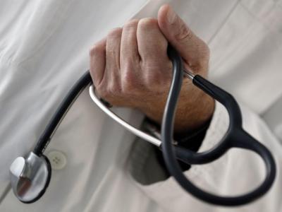Médicos em Luta mantém protesto por melhores condições de trabalho - TVI