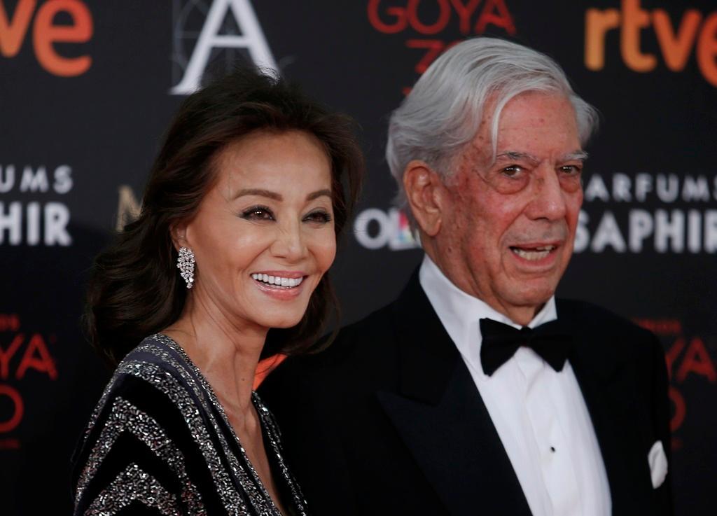 Mario Vargas Llosa e Isabel Preysler - Entrega dos prémios Goya em Madrid 06.02. 2016 Foto: Reuters
