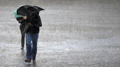 Três distritos de Portugal continental estão sob aviso amarelo devido à chuva - TVI
