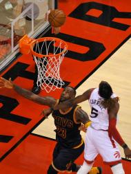 NBA: Raptors vencem Cavaliers e empatam final de conferência (EPA)