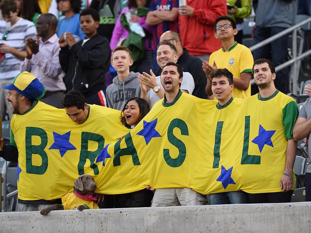 Brasil vence Panamá com Jonas em destaque (EPA)
