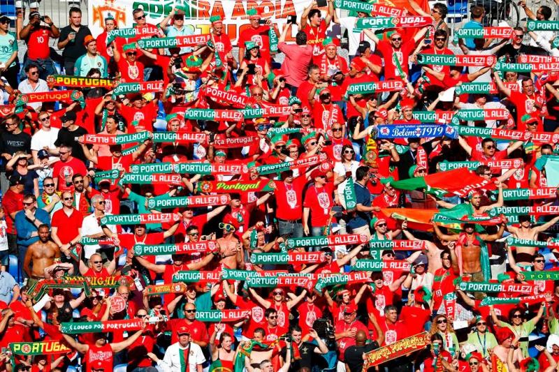 Jogos de Portugal no Euro'2016 em ecrã gigante na Plataforma das Artes