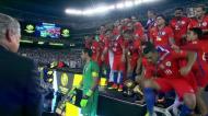 A festa chilena com Bravo a levantar a Copa América