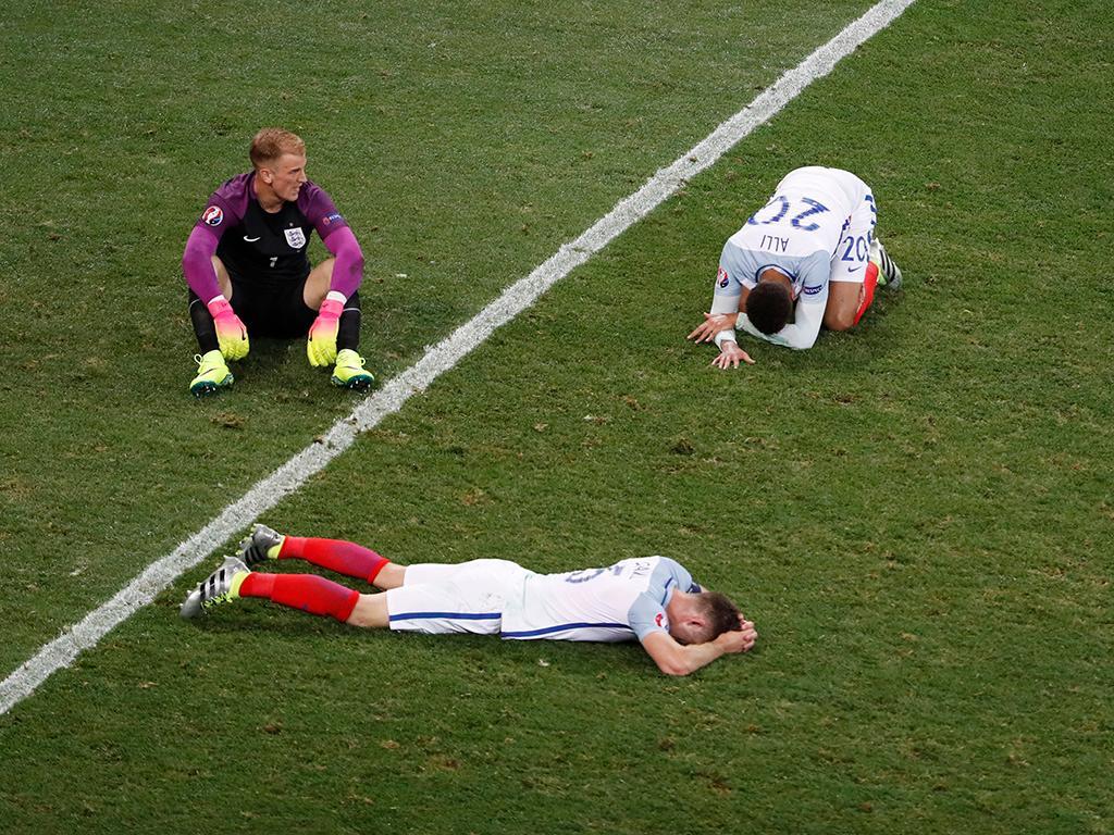 Inglaterra «cai» perante a Islândia (Reuters)  