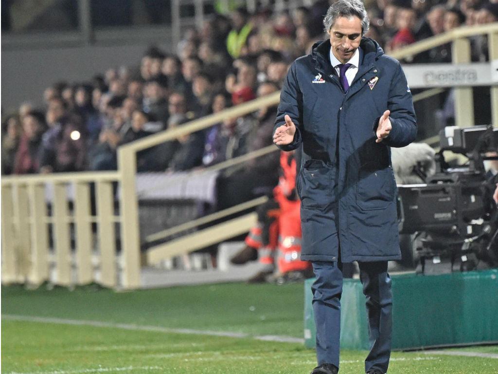 Fiorentina de Paulo Sousa empata entre protestos nas bancadas