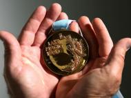 Medalha olímpica a leilão