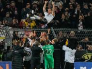 Podolski disse adeus com golo no Alemanha-Inglaterra