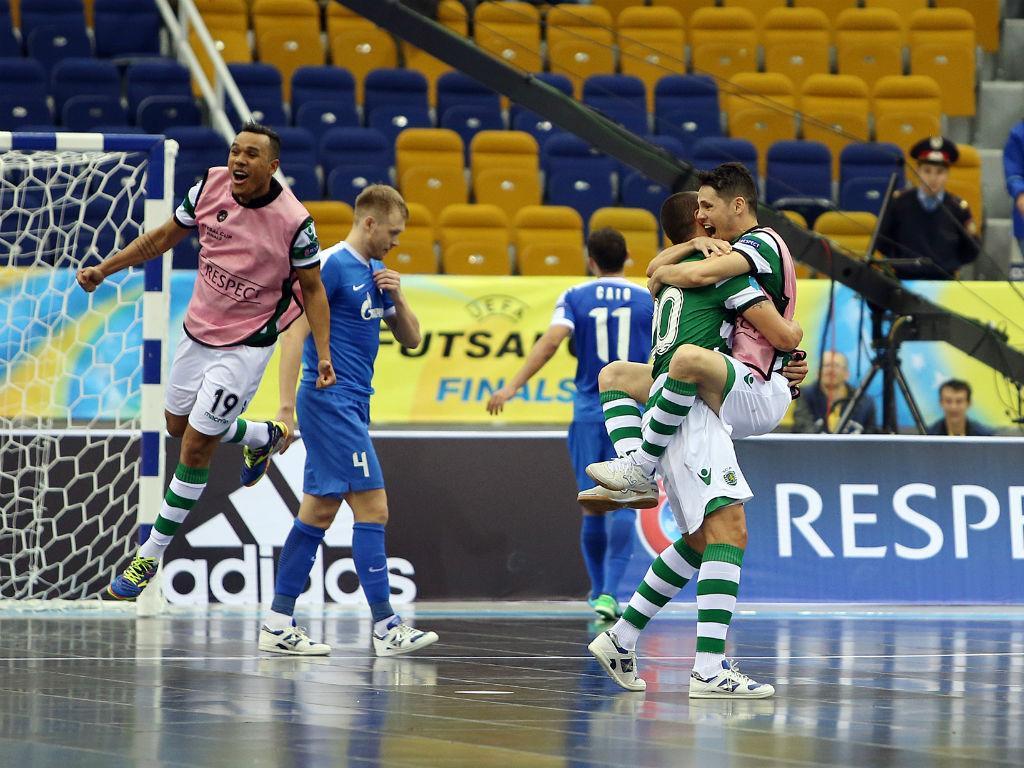 Sporting na final da UEFA Futsal Cup  (Fonte: Sporting)