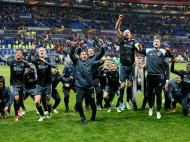 Ajax festeja apuramento para a final da LE (Reuters)