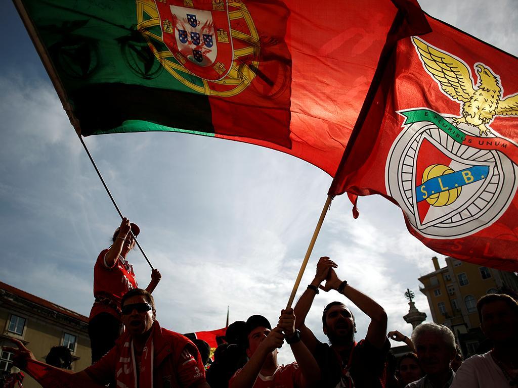 Benfica recebido na Câmara Municipal de Lisboa (Reuters)