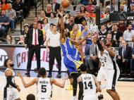 San Antonio Spurs-Golden State Warriors (Reuters)