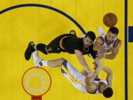 NBA: Warriors também voltam a vencer Cavs no Jogo 2 da final