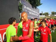Benfica recebe seleção de futebol de rua