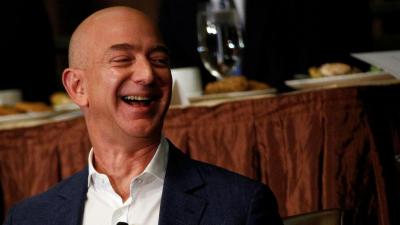 Jeff Bezos vai afastar-se da liderança da Amazon - TVI