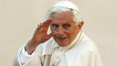 “Um símbolo de estabilidade e de defesa dos valores da Igreja Católica”: Marcelo, Costa, Santos Silva e outros líderes internacionais reagem à morte de Bento XVI - TVI