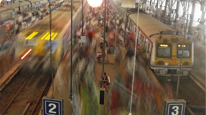 Resultado de imagem para PortuguÃªs morre em acidente de comboio na Ãndia