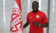 Aly Cissokho (site oficial Antalyaspor)